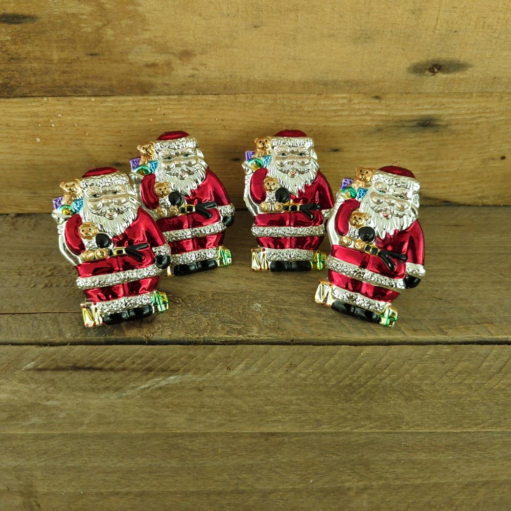Vintage 1998 Set of Four Santa Claus Napkin Rings by Allure
